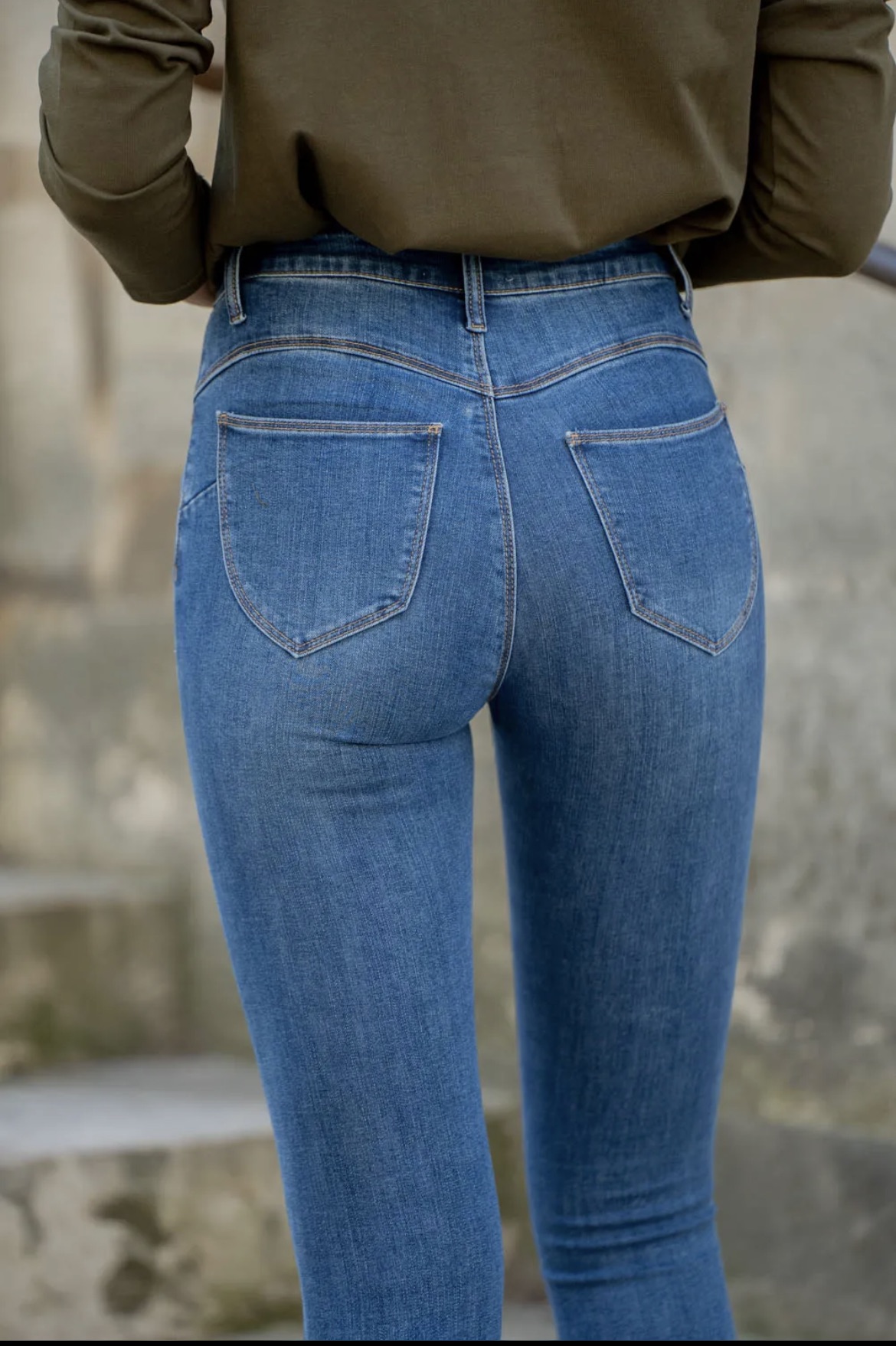 Jean skinny push up bleu – Image 2