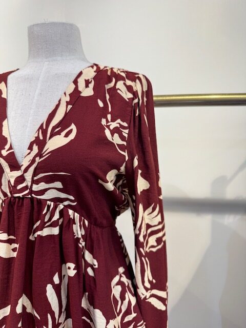 Robe courte imprimée avec taille élastique – Image 3