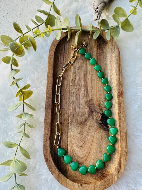 Collier coeur émaillé doré vert tendance